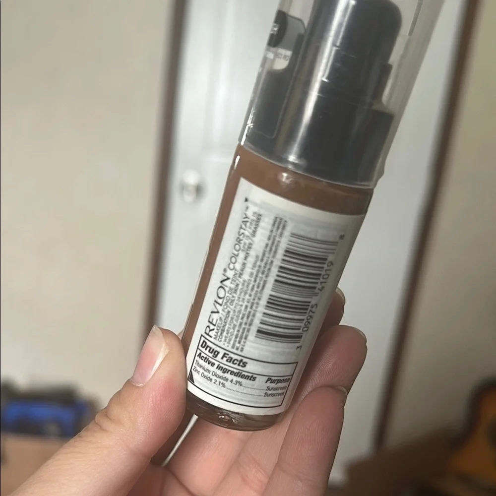 NWT Revlon Colorstay 440 Mahogany Foundation Long-Lasting Liquid Makeup 🌙
